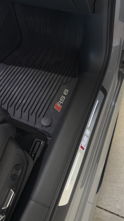 صورة 5 لـ 2022 AUDI RS 6 AVANT 4.0T