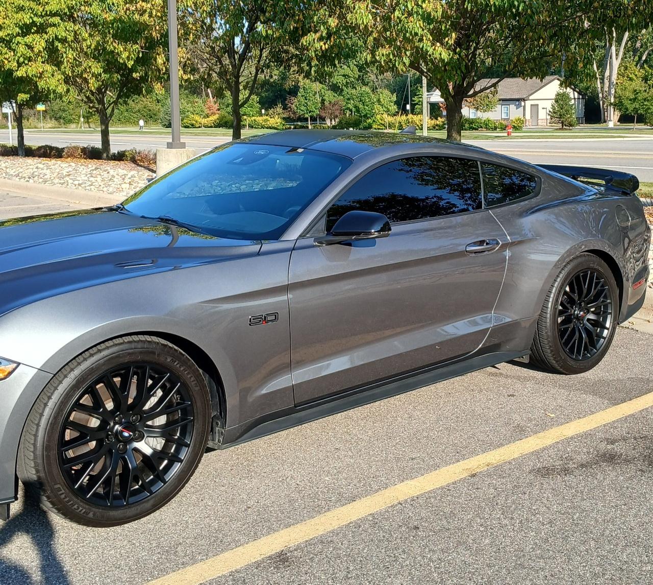 صورة 5 لـ 2023 FORD MUSTANG GT PREMIUM