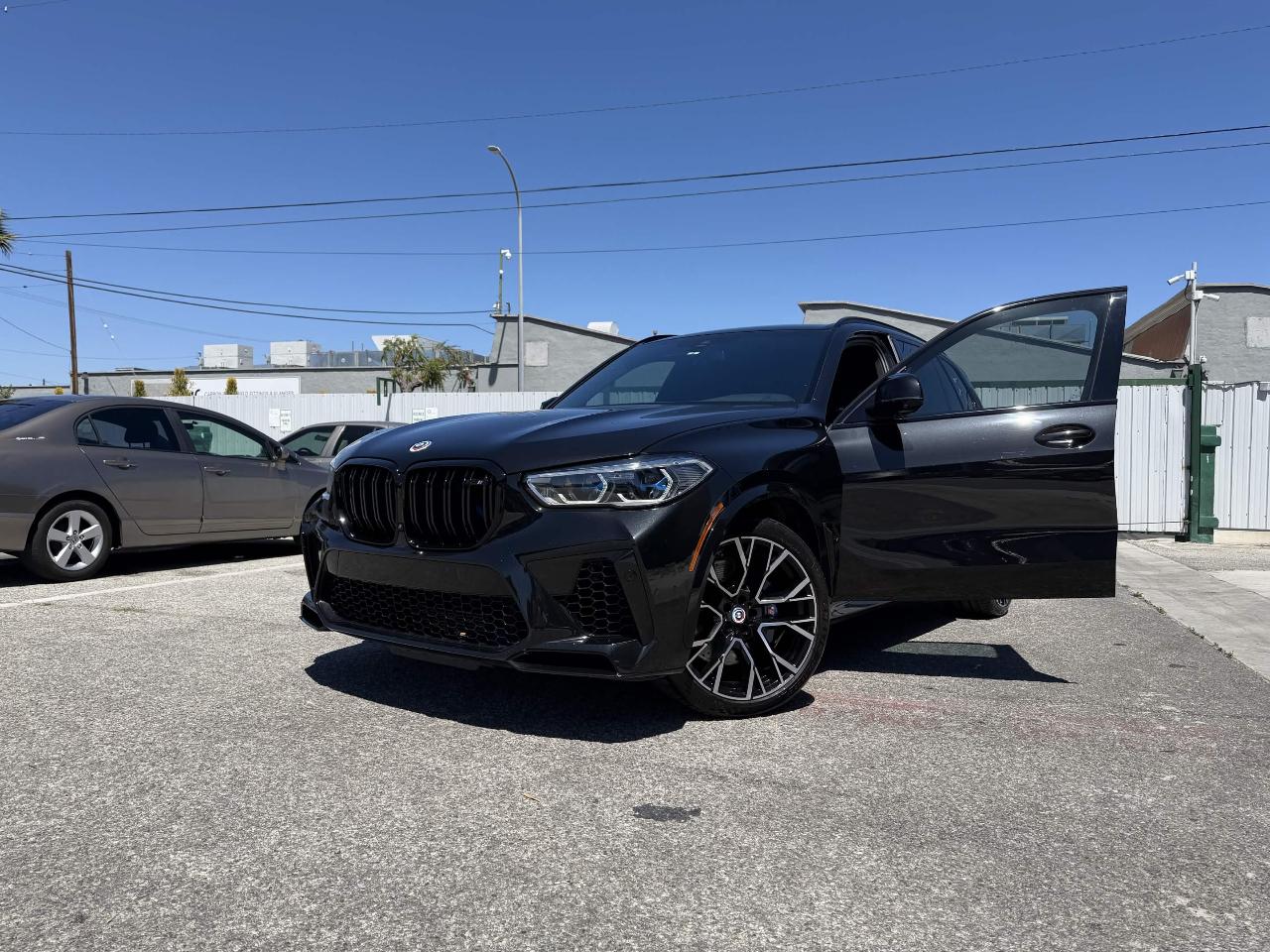 2023 BMW X5 M BASE — фото 1
