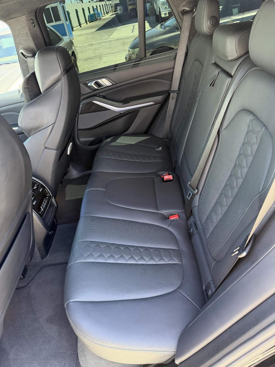 صورة مصغرة 12 لـ 2023 BMW X5 M BASE