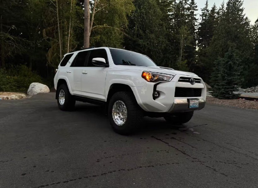 TOYOTA 4RUNNER - 5