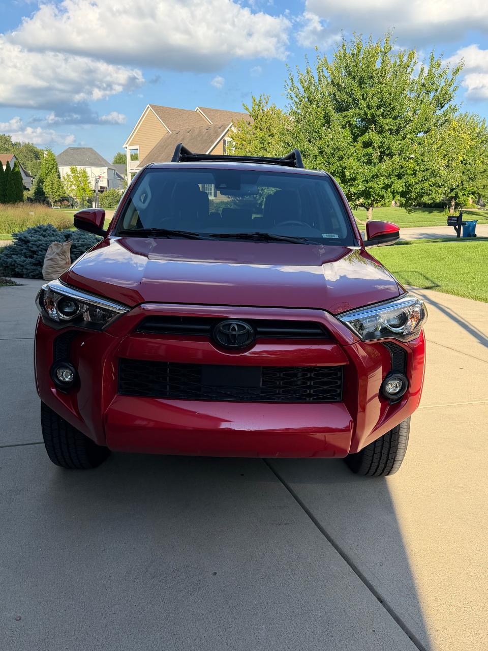 2022 Toyota 4RUNNER SR5 — фото 2