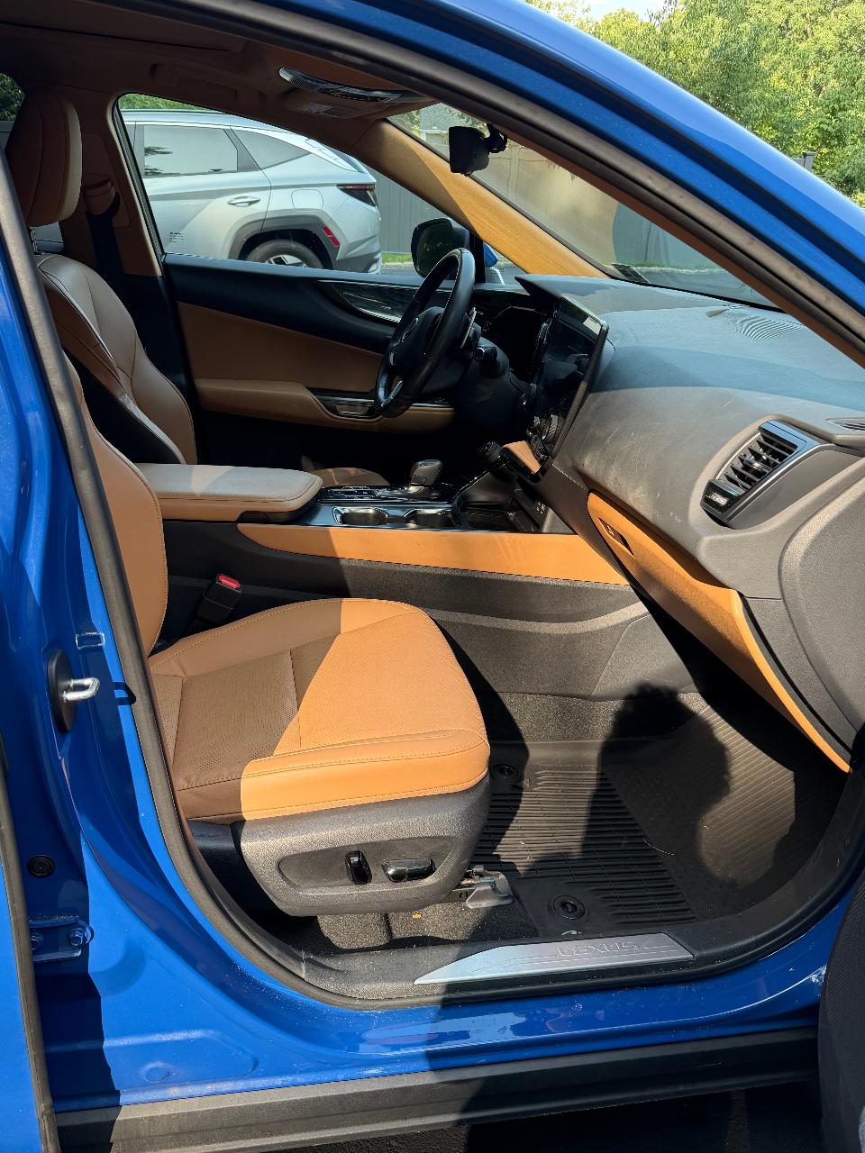صورة 4 لـ 2024 Lexus NX 350 PREMIUM