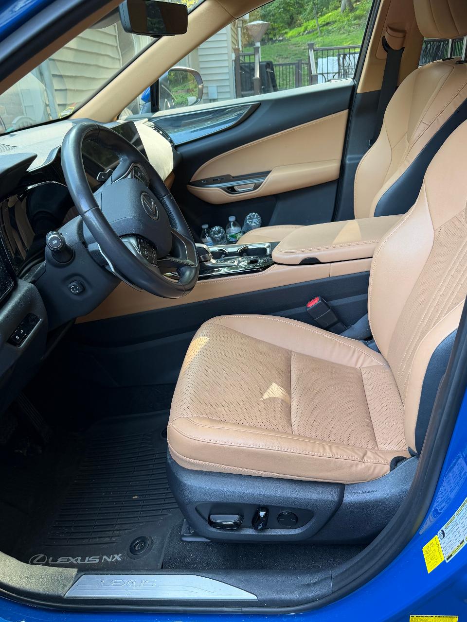 صورة 7 لـ 2024 Lexus NX 350 PREMIUM