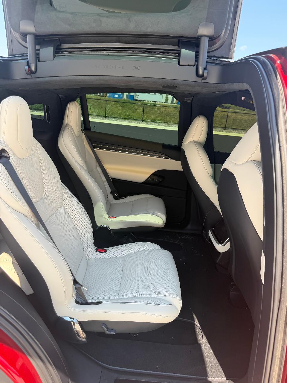 2024 Tesla MODEL X PLAID — фото 7