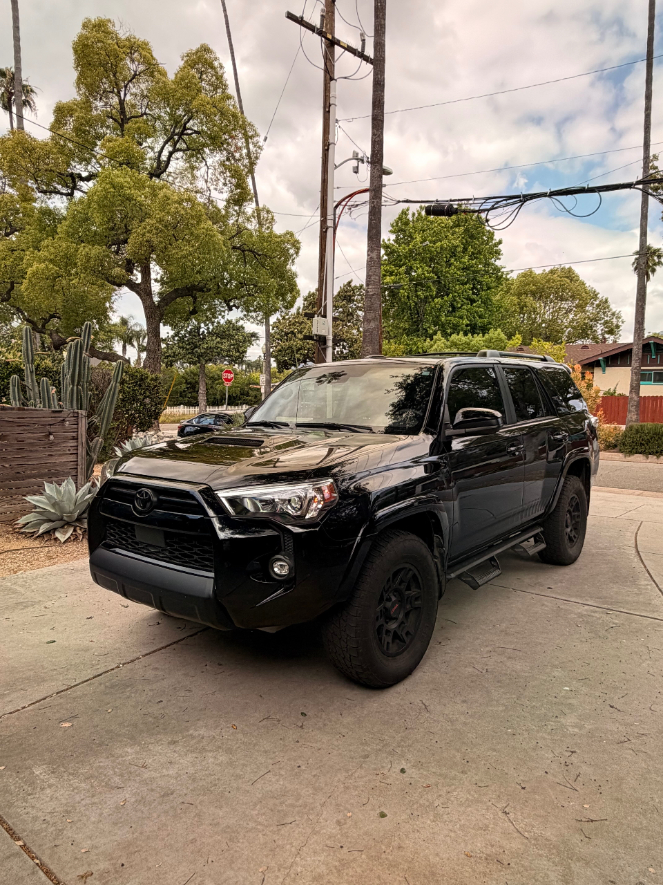 TOYOTA 4RUNNER - 2