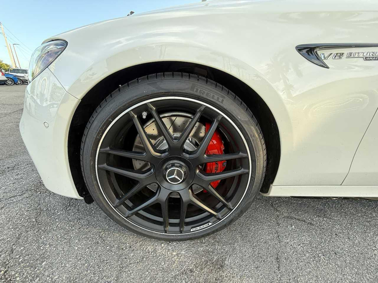صورة 18 لـ 2020 Mercedes-BENZ AMG E 63 S 4MATIC