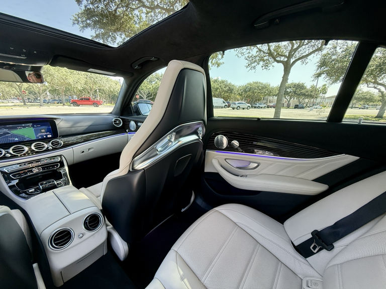 صورة 9 لـ 2020 Mercedes-BENZ AMG E 63 S 4MATIC