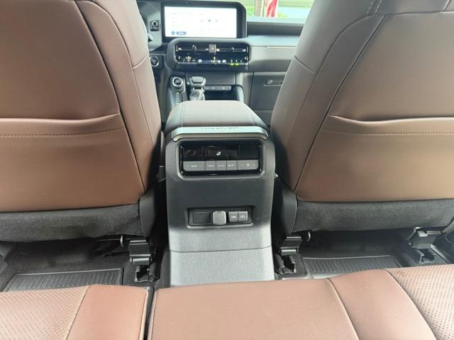 2025 Toyota LAND CRUISER BASE 照片 9