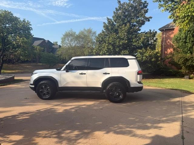 2024 Lexus GX in White for sale in the USA