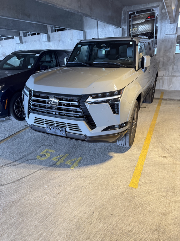 صورة 8 لـ 2026 Lexus GX 550 LUXURY+