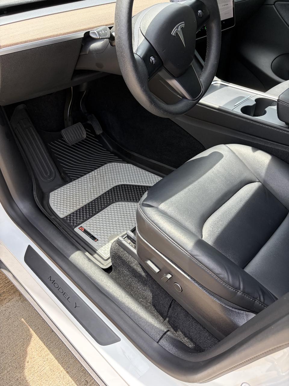 2021 Tesla MODEL Y LONG RANGE 缩略图 27