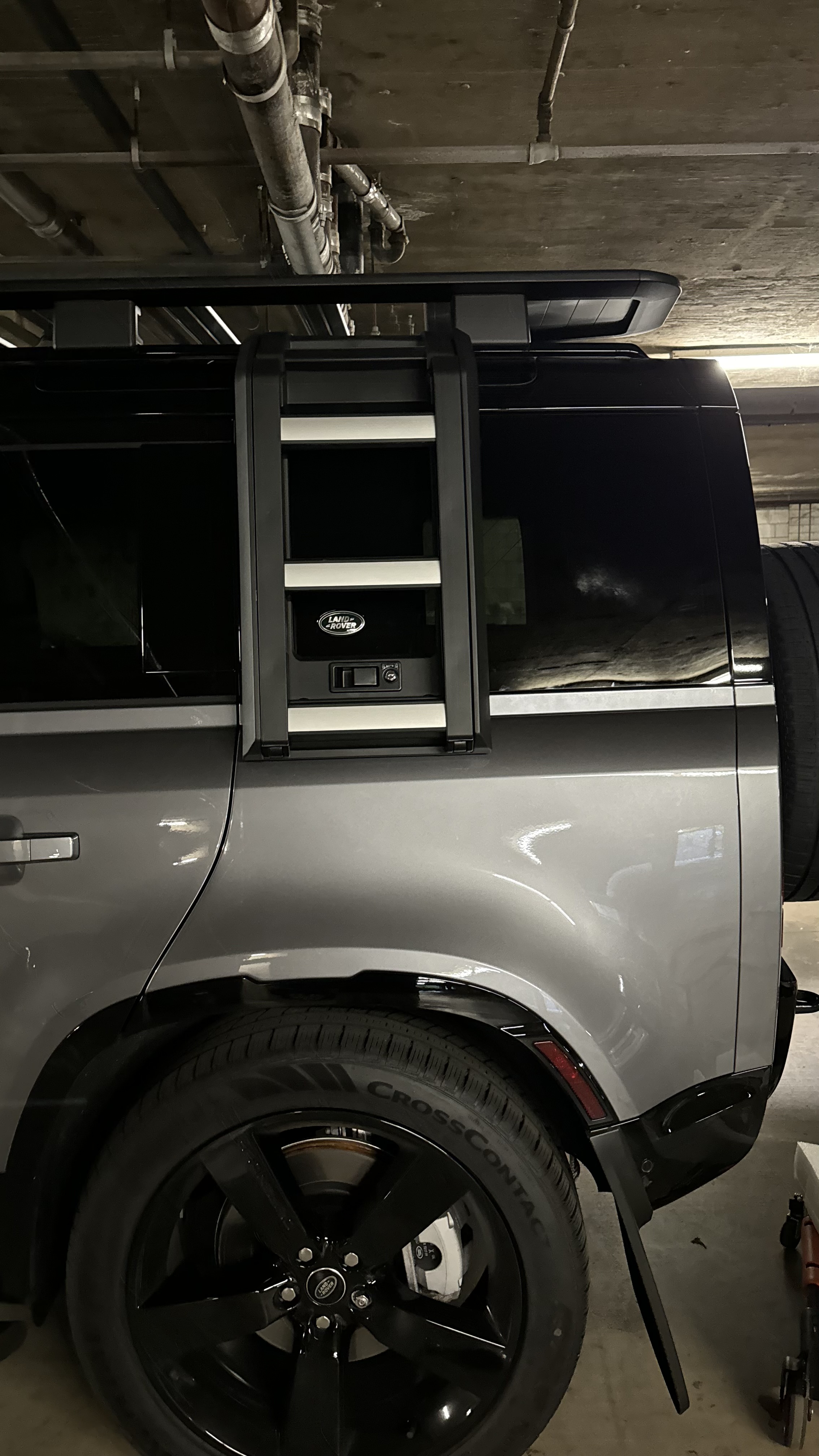 صورة 2 لـ 2024 LAND Rover DEFENDER 110 P400 X-DYNAMIC SE