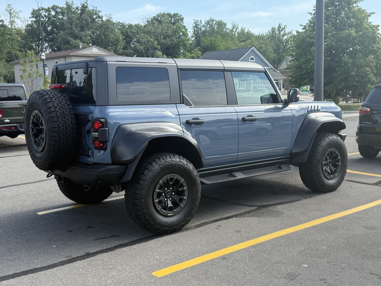 صورة مصغرة 3 لـ 2023 FORD BRONCO RAPTOR ADVANCED