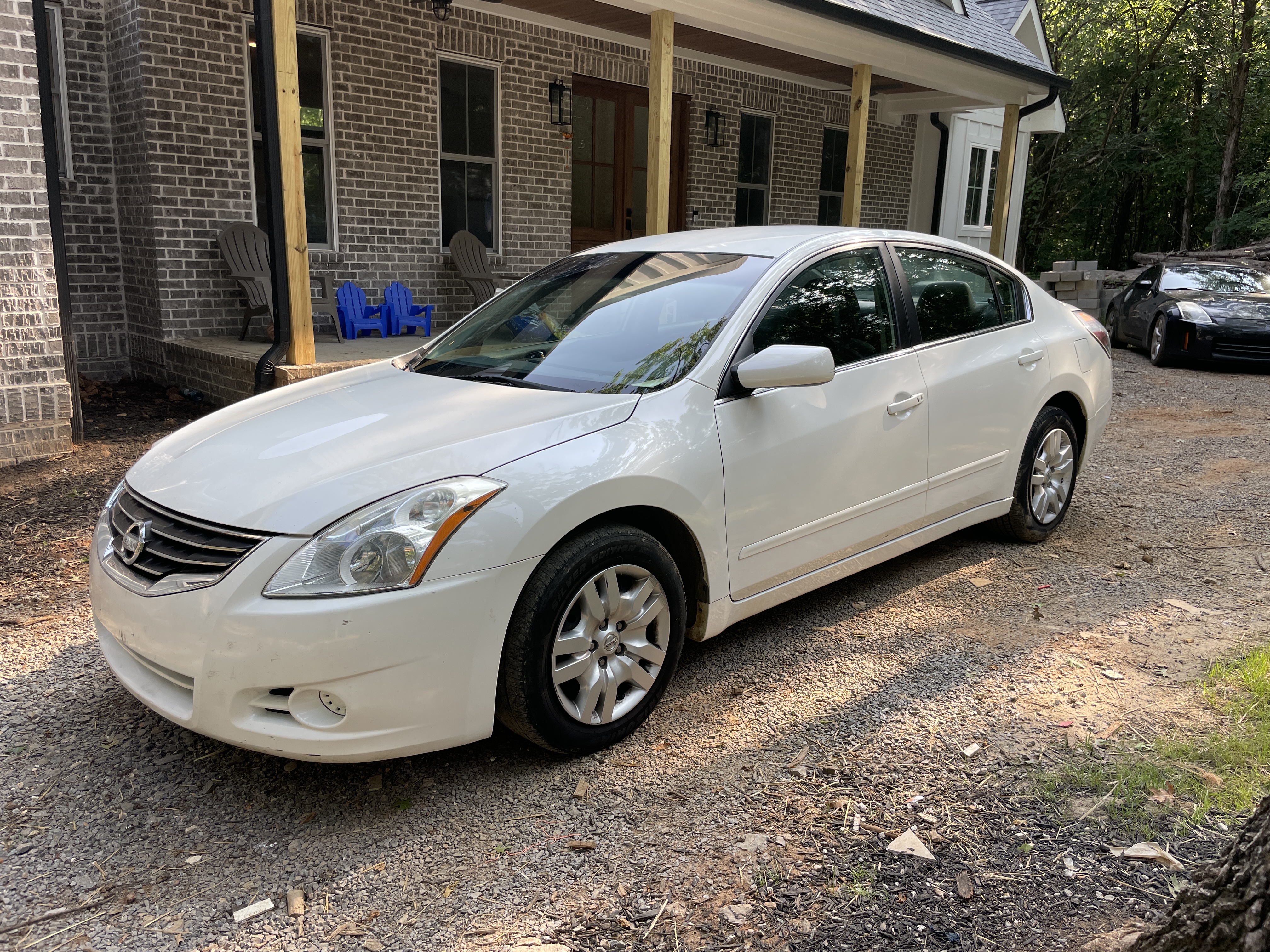 altima blacked out