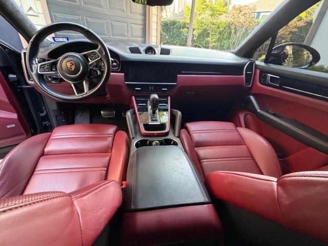 2021 Porsche CAYENNE CAYENNE GTS 缩略图 11