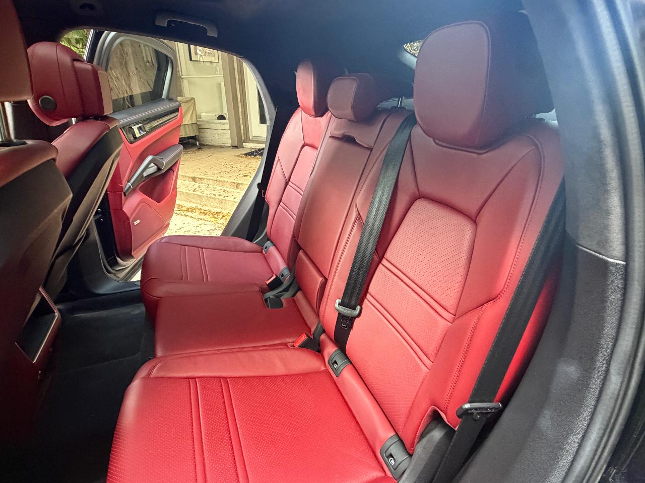 2021 Porsche CAYENNE CAYENNE GTS 缩略图 12