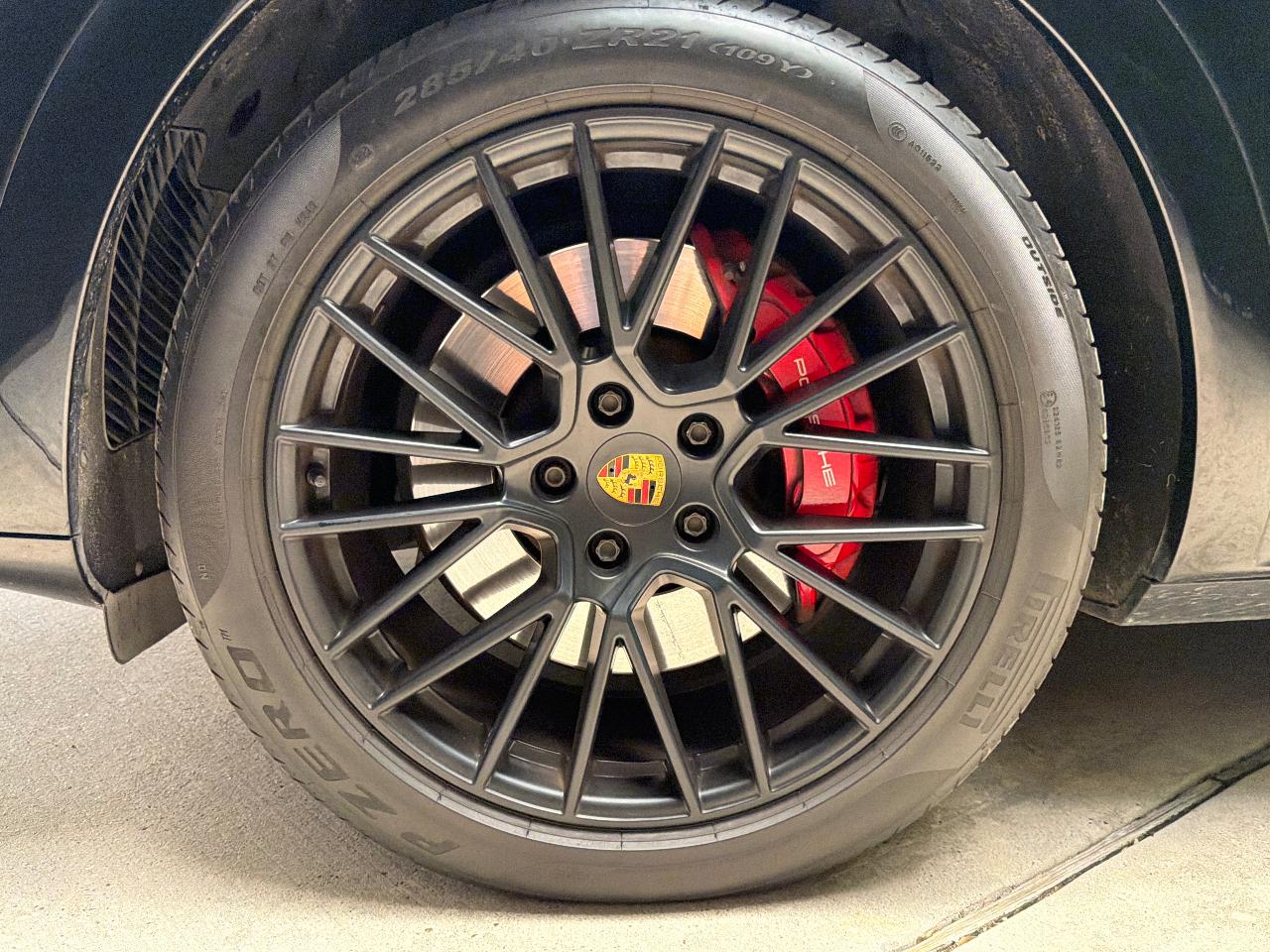 2021 Porsche CAYENNE CAYENNE GTS 缩略图 23