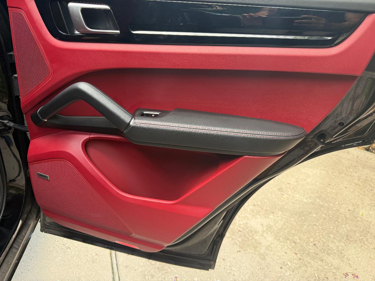 2021 Porsche CAYENNE CAYENNE GTS 缩略图 16