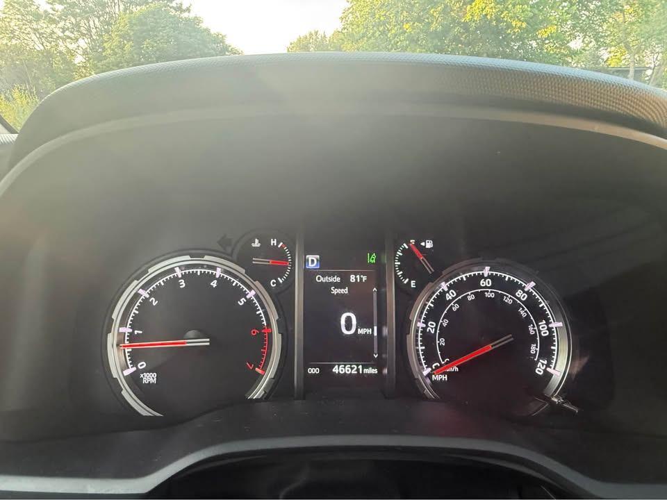 2022 Toyota 4RUNNER TRD OFF ROAD 缩略图 7