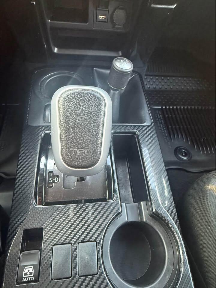 2022 Toyota 4RUNNER TRD OFF ROAD 缩略图 9