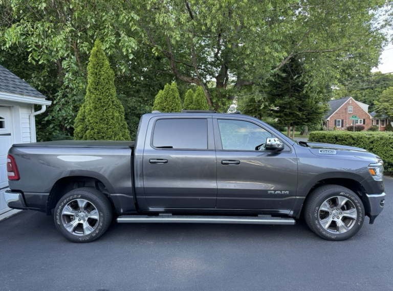 صورة 2 لـ 2023 RAM 1500 LARAMIE