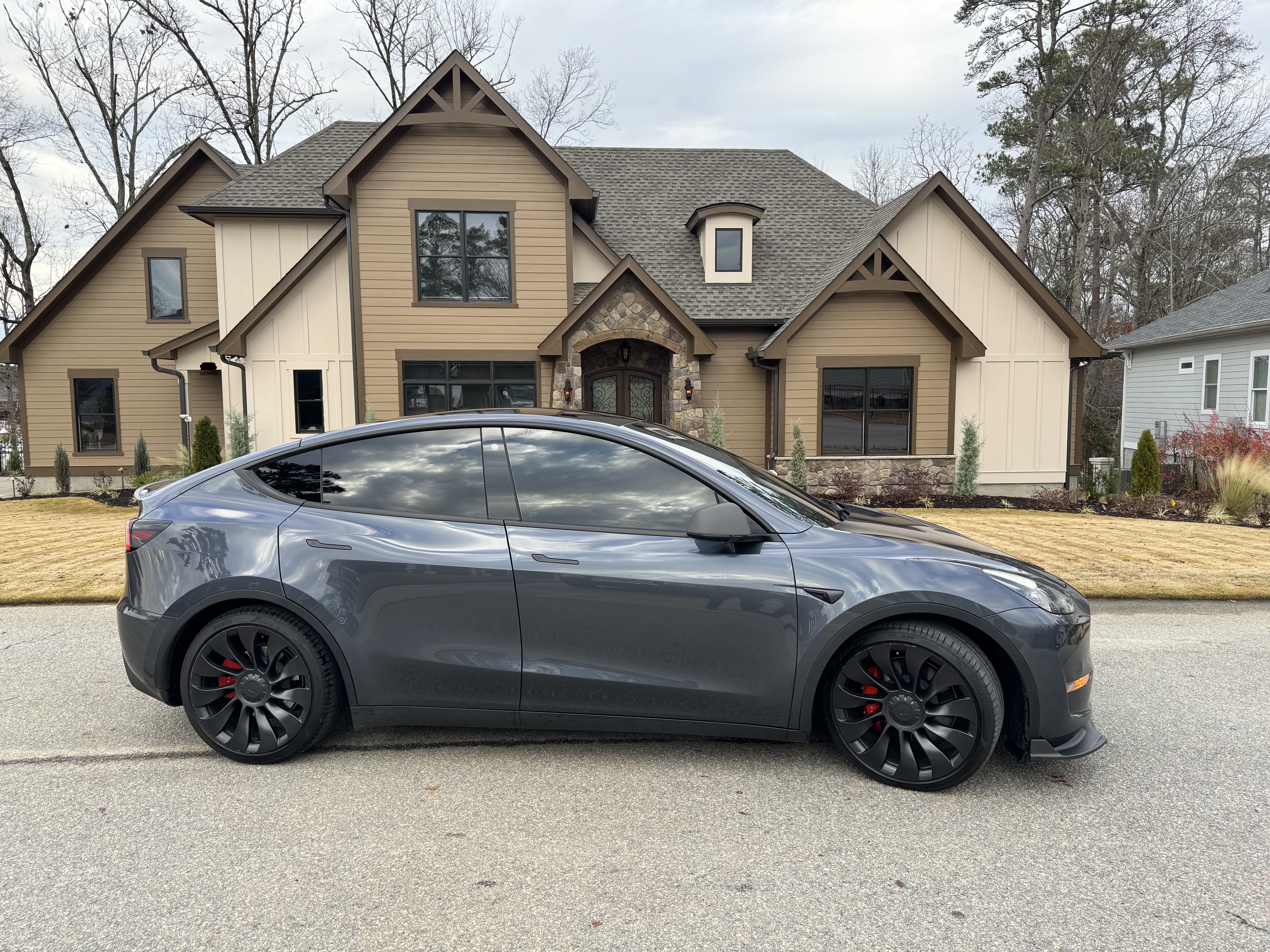 Pre-Owned 2023 Tesla Model Y Long Range 4D Sport Utility in Elk Grove  #27707