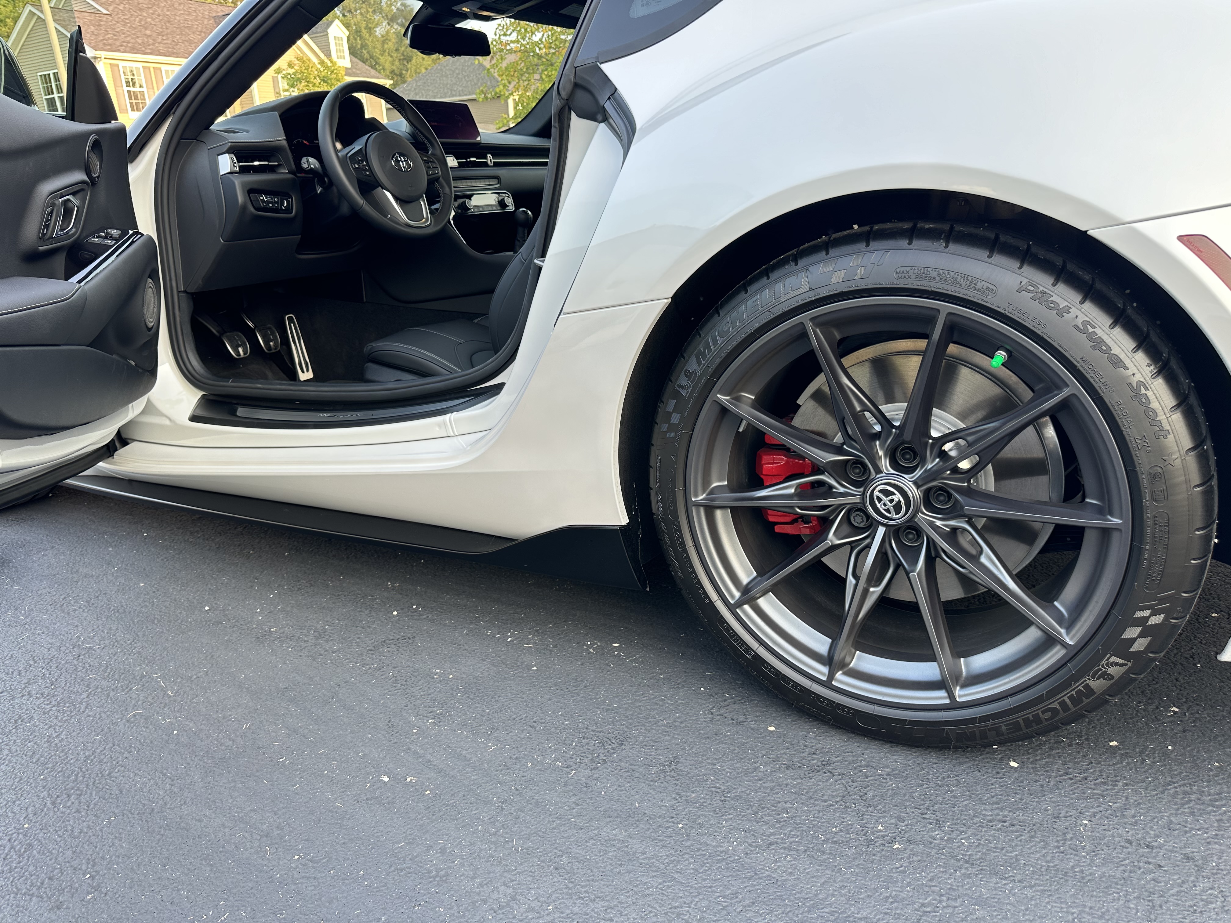 2024 Toyota GR SUPRA 3.0 PREMIUM — фото 3