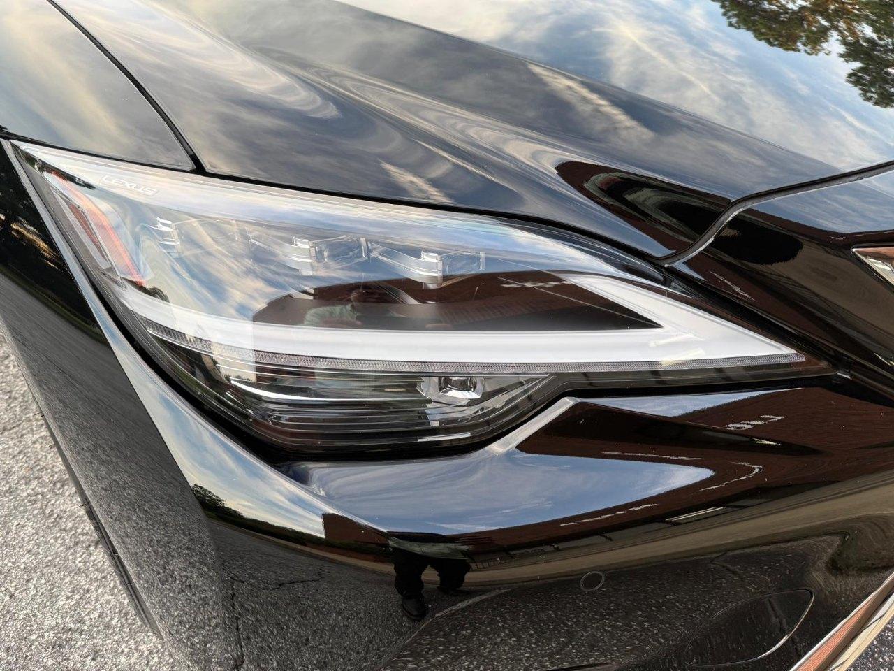 صورة 3 لـ 2021 Lexus LS 500 BASE