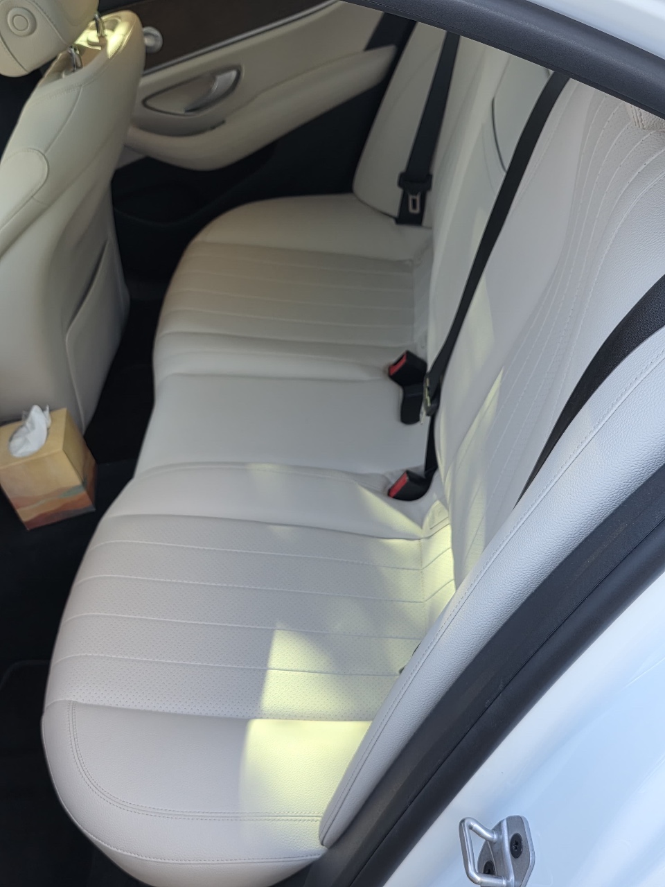 MERCEDES-BENZ E-CLASS - 10