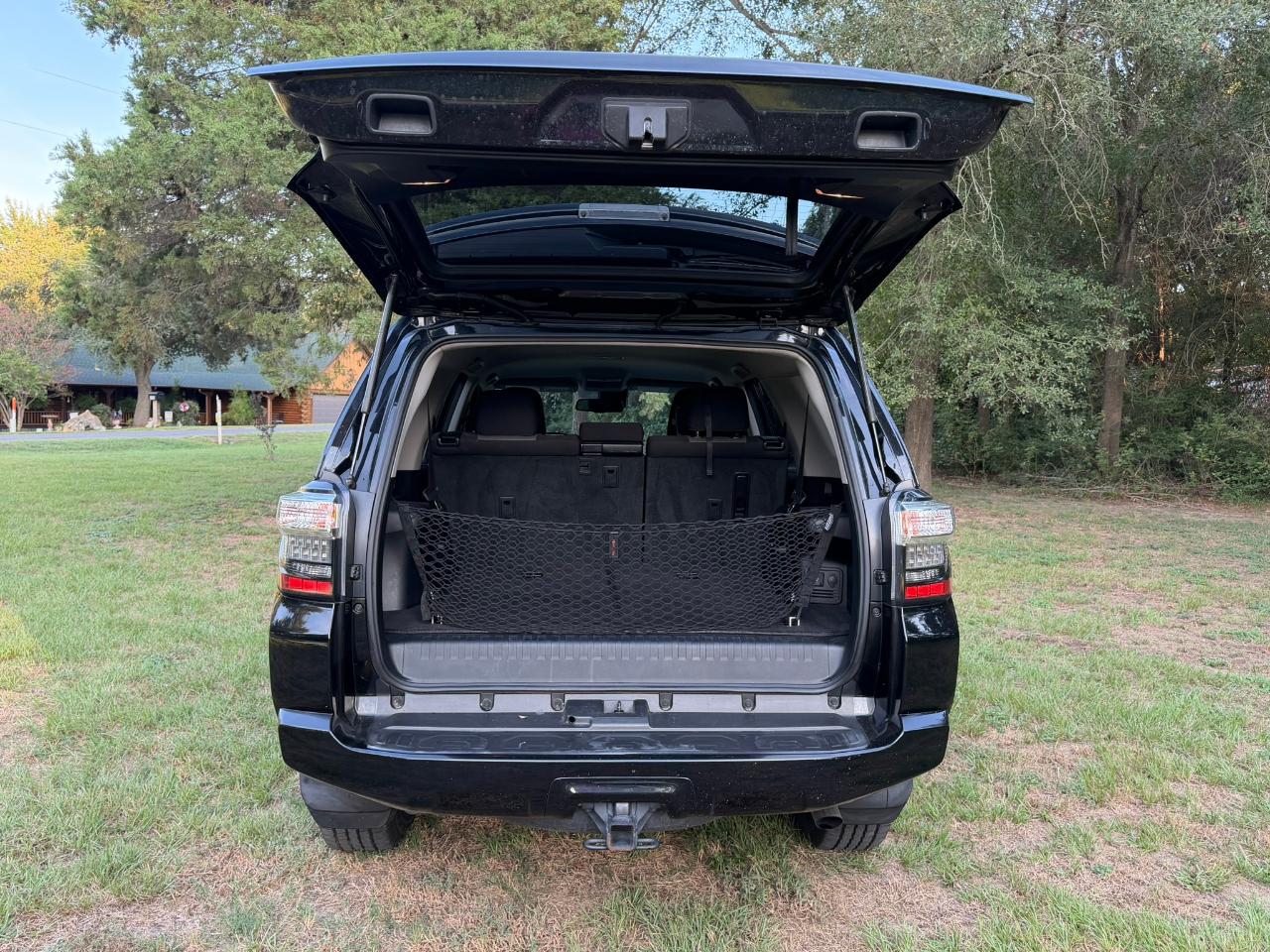 2020 Toyota 4RUNNER SR5 — миниатюра 12