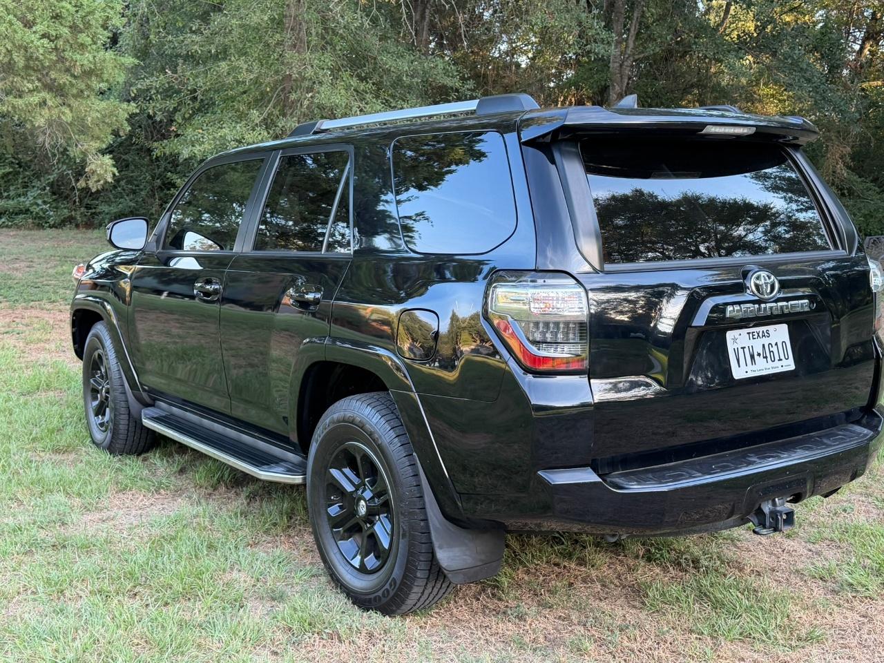 2020 Toyota 4RUNNER SR5 — миниатюра 20