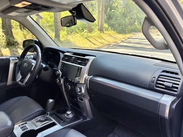 صورة مصغرة 17 لـ 2022 Toyota 4RUNNER SR5 PREMIUM