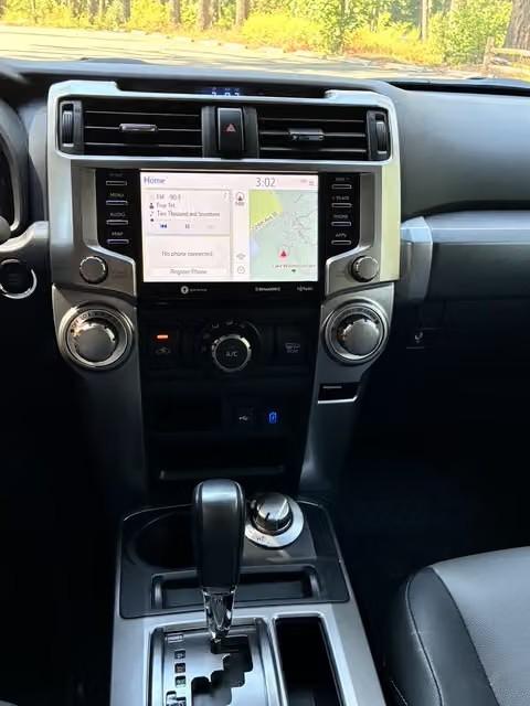 صورة مصغرة 19 لـ 2022 Toyota 4RUNNER SR5 PREMIUM