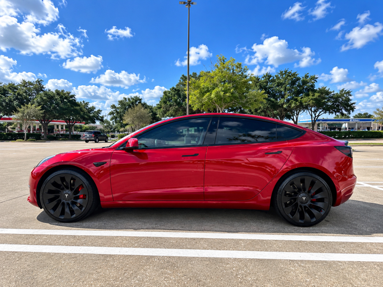 2022 Tesla MODEL 3 PERFORMANCE — фото 4