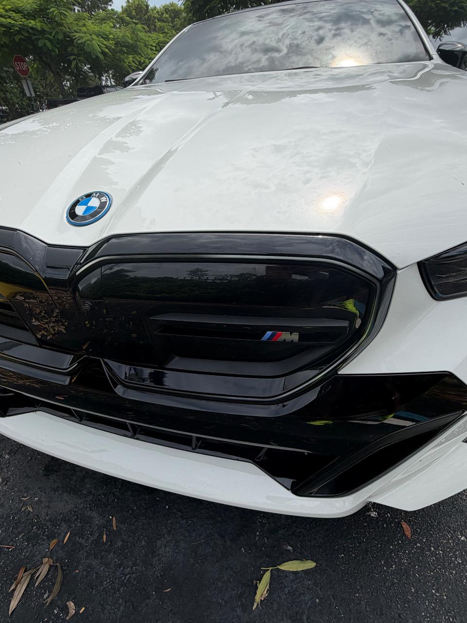 صورة 4 لـ 2024 BMW I5 M60