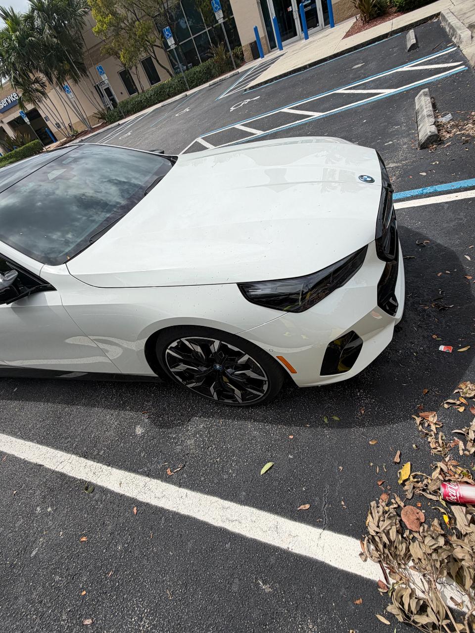 صورة 6 لـ 2024 BMW I5 M60