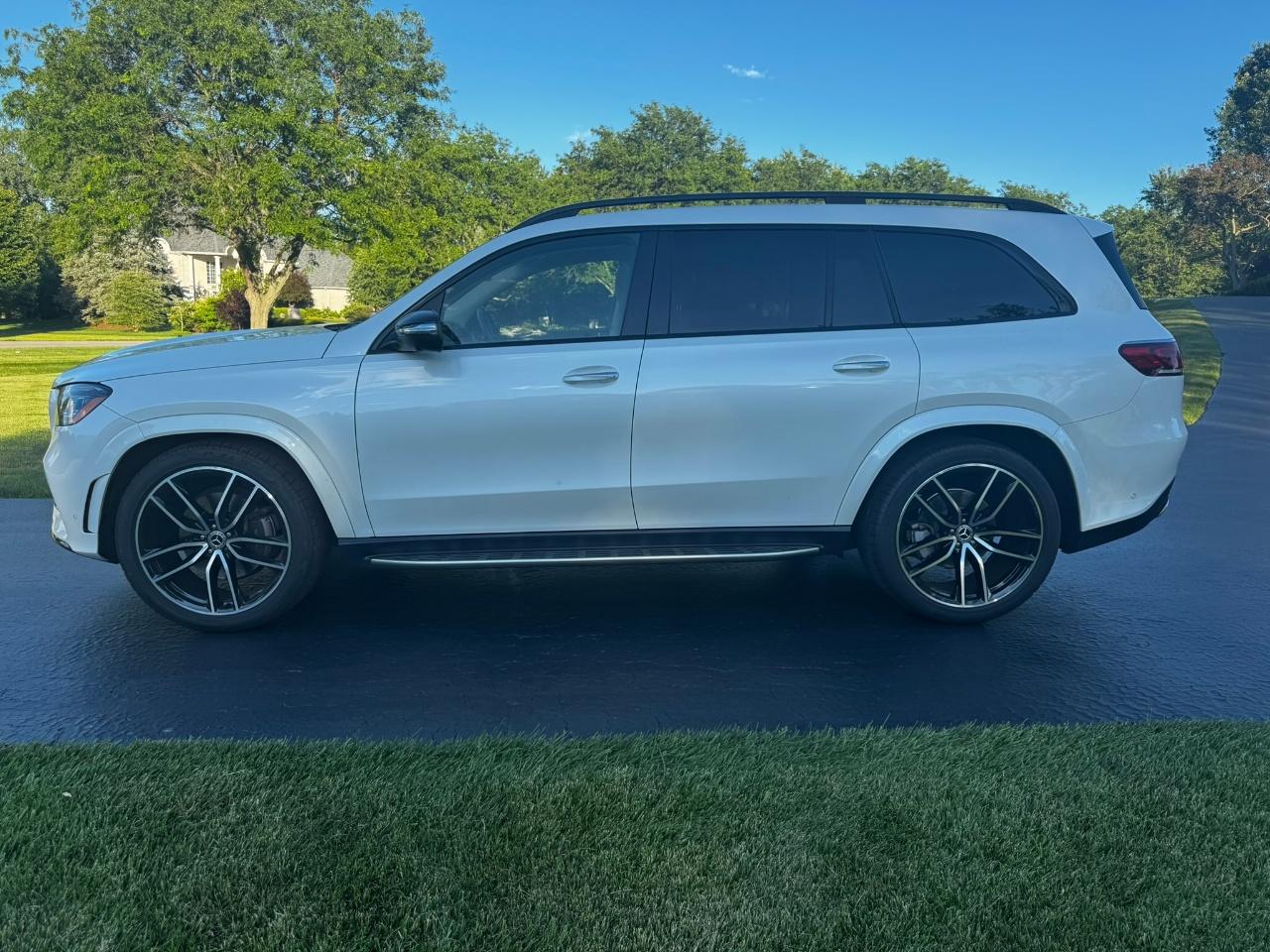 صورة 3 لـ 2021 Mercedes-BENZ GLS