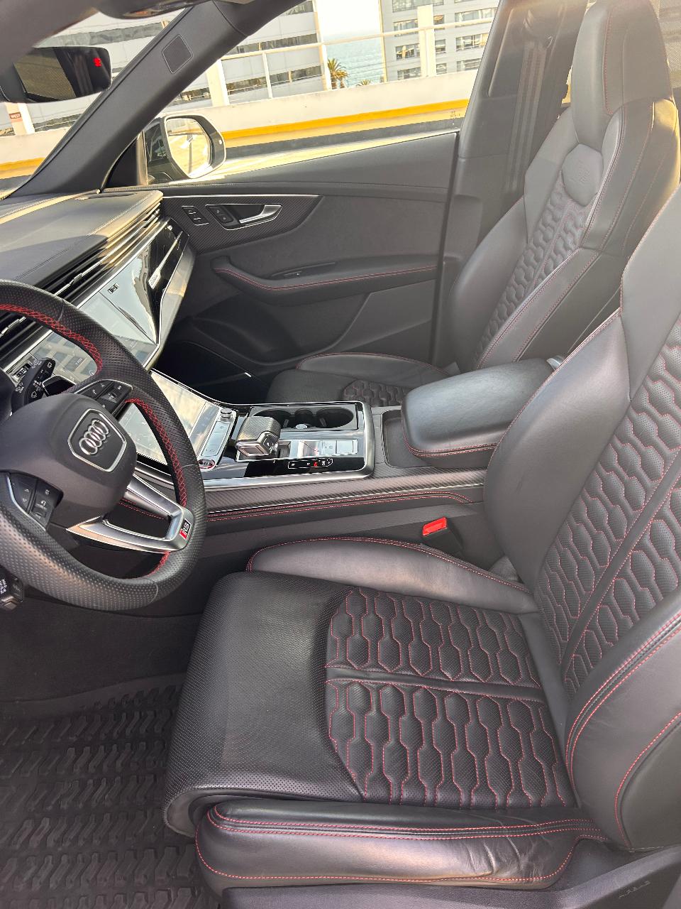 2024 AUDI RS Q8 4.0T — миниатюра 17
