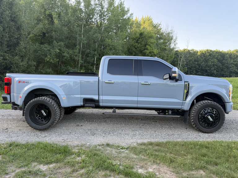 2025 FORD F-450 PLATINUM 照片 4