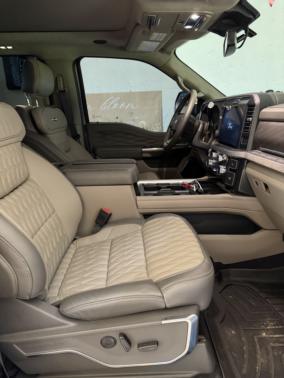 2025 FORD F-450 PLATINUM 照片 10
