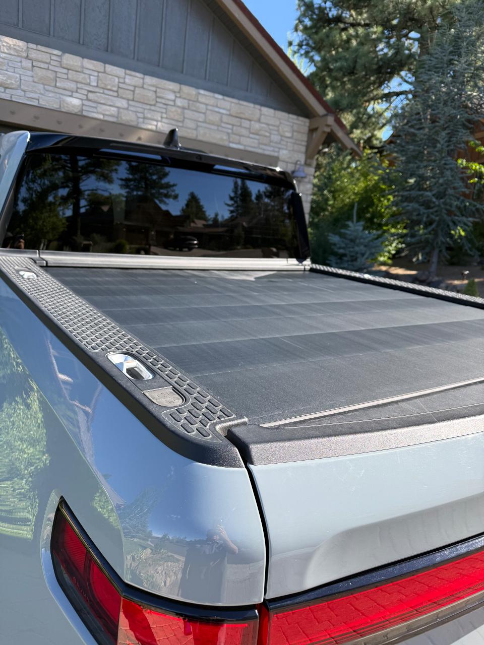 صورة 7 لـ 2022 Rivian R1T ADVENTURE PACKAGE