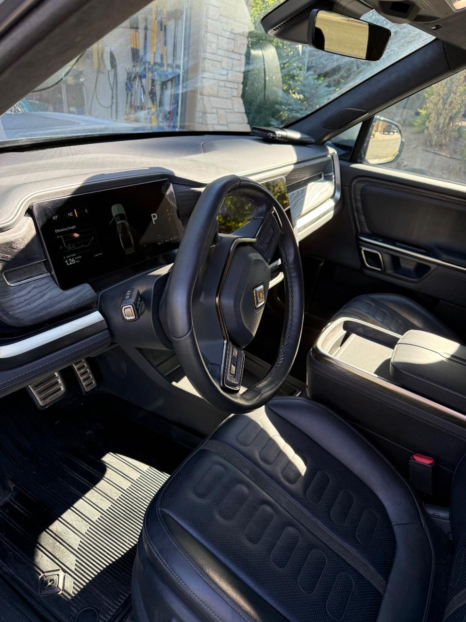 صورة 10 لـ 2022 Rivian R1T ADVENTURE PACKAGE