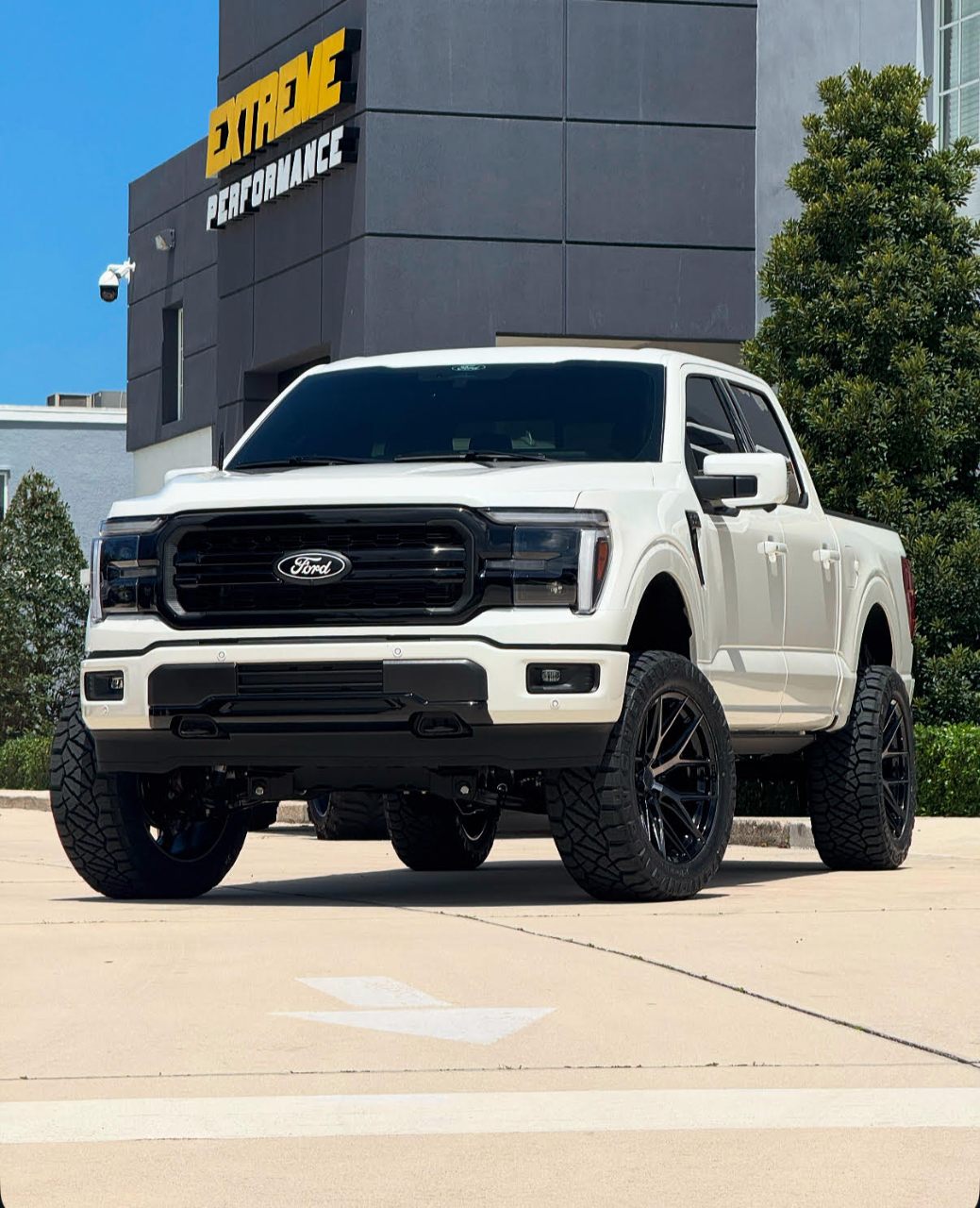 صورة مصغرة 24 لـ 2025 FORD F-150 LARIAT