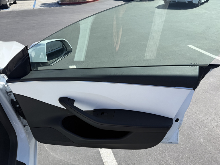 2024 Tesla MODEL 3 LONG RANGE — миниатюра 18