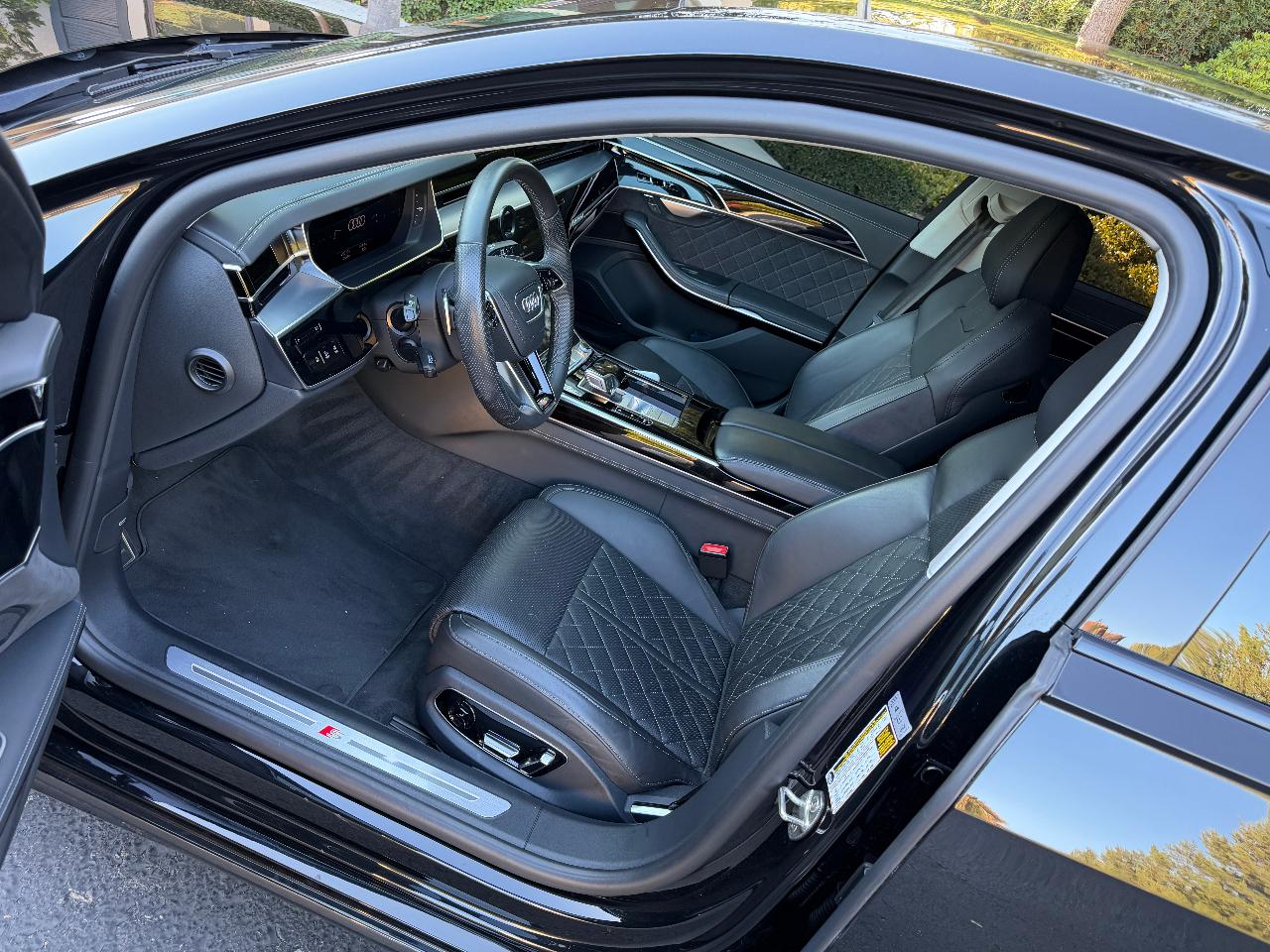 2023 AUDI S8 4.0T 照片 8