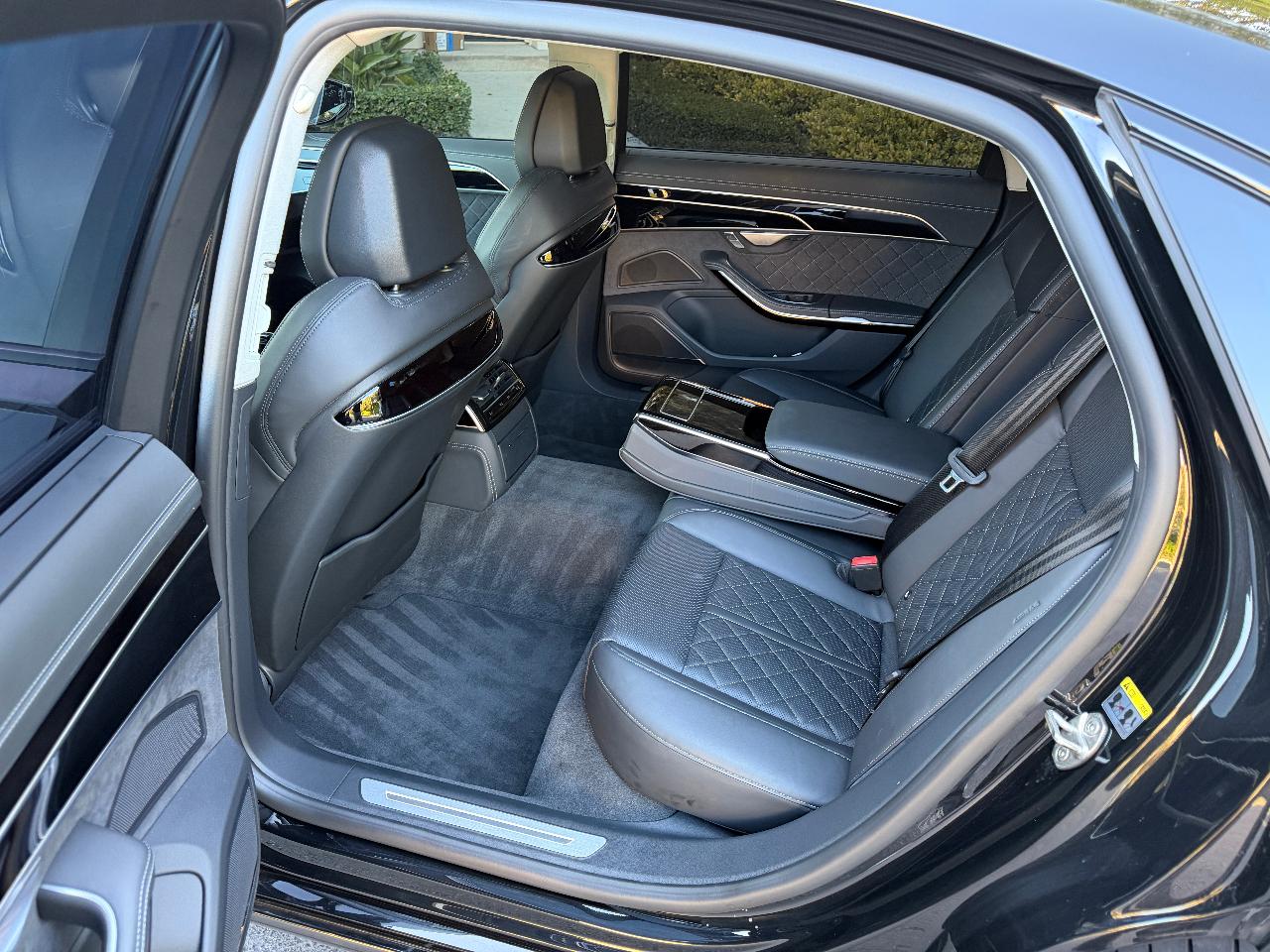 2023 AUDI S8 4.0T 照片 7