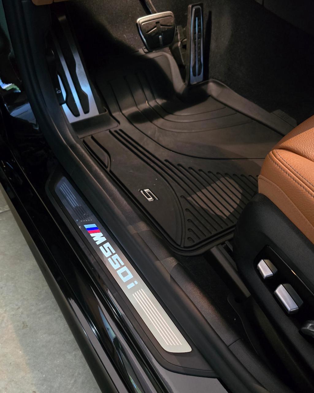 2020 BMW M550 I XDRIVE — миниатюра 13