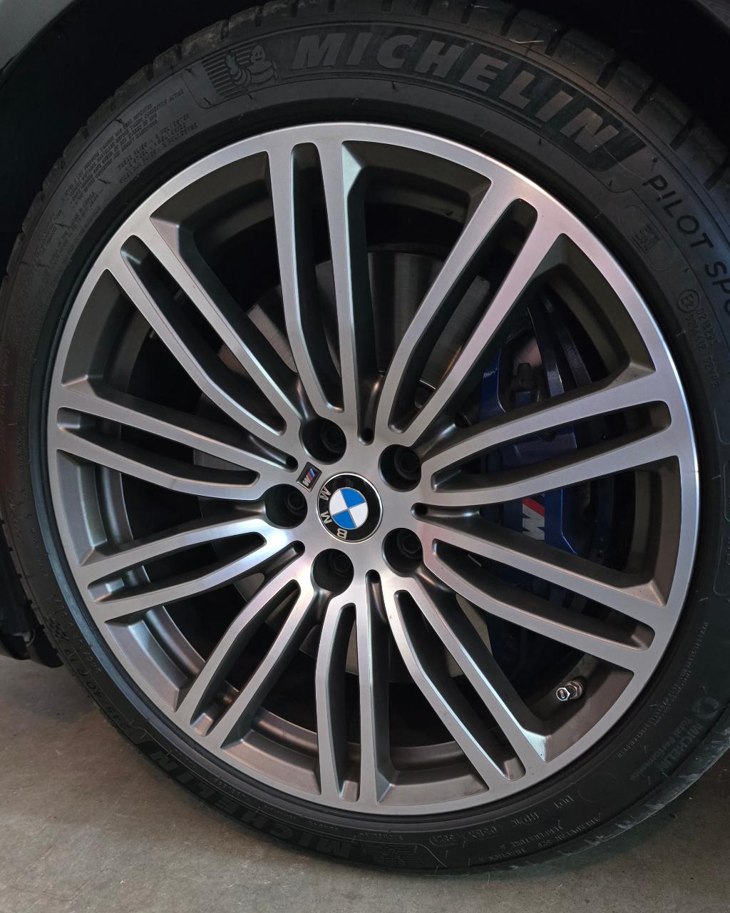 2020 BMW M550 I XDRIVE — миниатюра 16