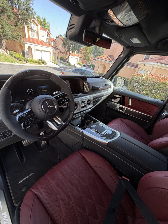 2026 Mercedes-BENZ AMG G 63 BASE — фото 3
